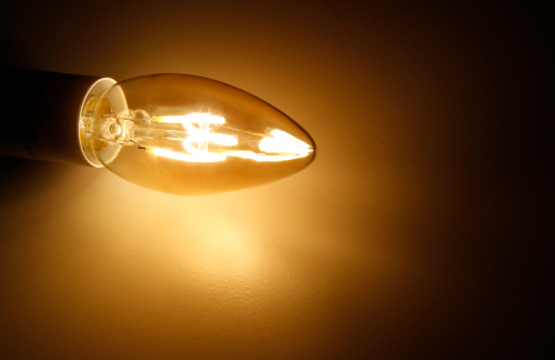 8er Pack E14 LED Kerze Lampe Glühbirne 6W Nicht Dimmbare Lampe iGOKU Classic Filament Fadenlampe Glühfaden Warmweiß 2700K 600 Lumen 360 ° Abstrahlwinkel LED Birne 60W Entspricht Edison Lampe 